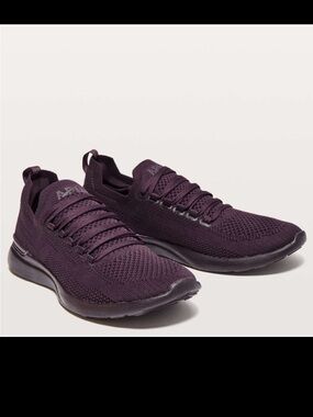 APL Womens TechLoom Breeze Sneaker Training Shoes
Black Cherry
